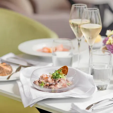 Sheraton - & Residences Cascais