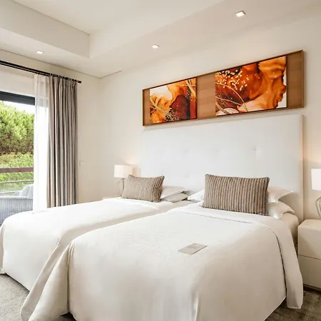 Sheraton - & Residences 5*