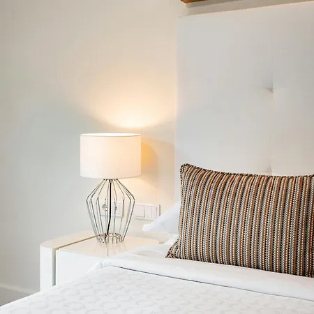 Sheraton - & Residences Hotel