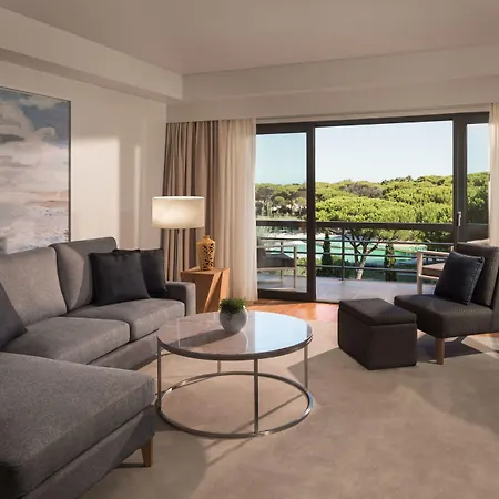 Hotel Sheraton - & Residences 5*