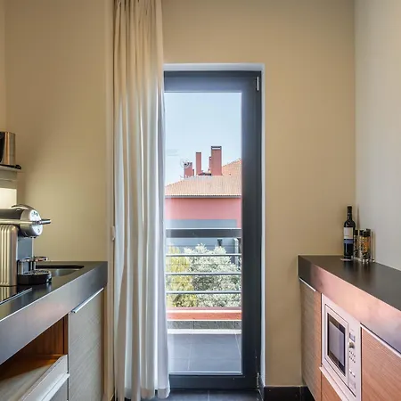 Sheraton - & Residences Hotel 5*