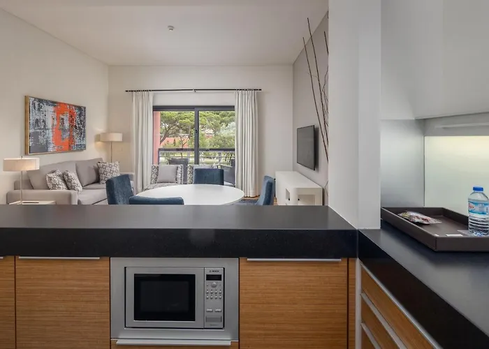 Sheraton - & Residences 카스카이스