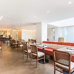 Hotel Sheraton - & Residences 5*