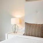 Sheraton - & Residences Hotel