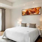 Hotel Sheraton - & Residences 5*