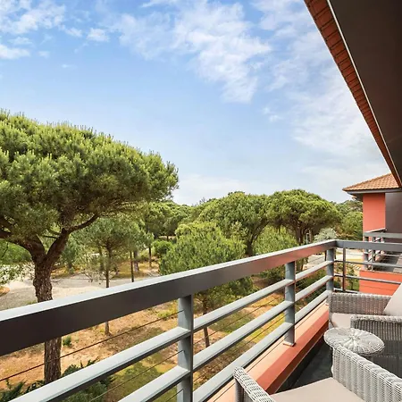 Sheraton - & Residences 5*