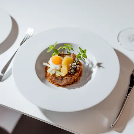 Hotel Sheraton - & Residences