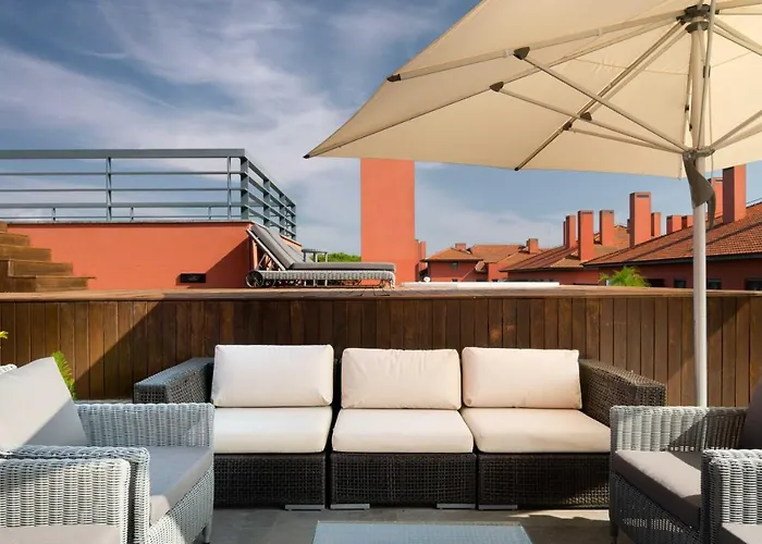 Sheraton - & Residences 5*