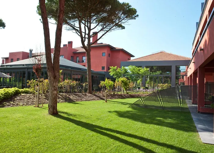 Sheraton - & Residences Hotel